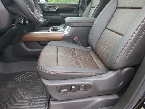 New 2026 Chevrolet Silverado 2500 High Country w/ Midnight Edition AWD/4WD image 11