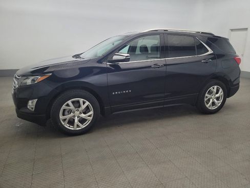 Used 2021 Chevrolet Equinox Premier FWD image 2