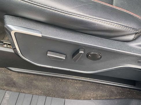 Used 2023 Ford F150 Lariat image 16