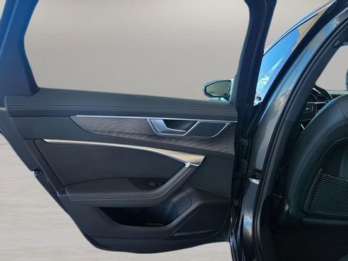 Used 2024 Audi A6 Premium Plus image 16