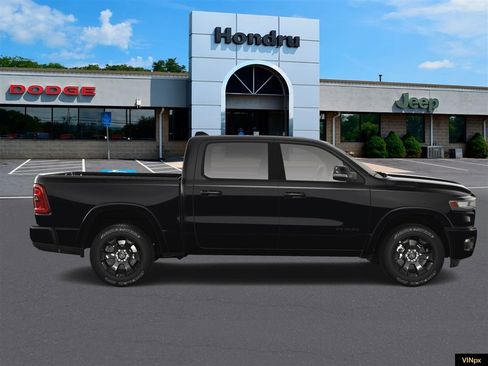 New 2025 RAM 1500 Big Horn image 9