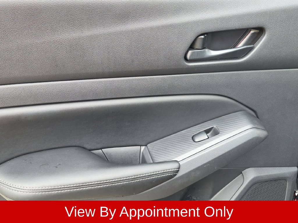 Used 2025 Nissan Altima 2.5 SV FWD image 26