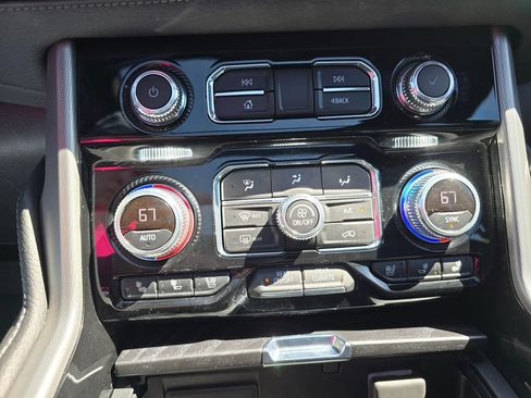 Used 2022 GMC Yukon Denali w/ Max Trailering Package AWD/4WD image 32