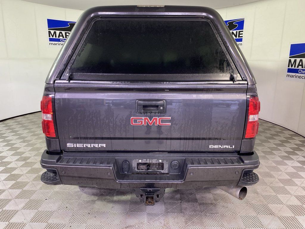 Used 2016 GMC Sierra 2500 Denali w/ Duramax Plus Package AWD/4WD image 17