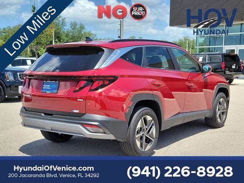 Used 2025 Hyundai Tucson SEL AWD/4WD image 8