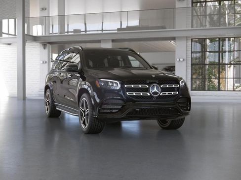 Used 2023 Mercedes-Benz GLS 580 4MATIC image 10