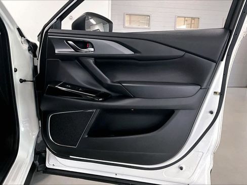Used 2022 MAZDA CX-9 Touring Plus image 26