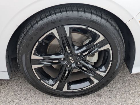 Used 2021 Kia K5 GT-Line image 12