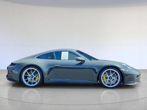 Certified 2022 Porsche 911 GT3 RWD image 9