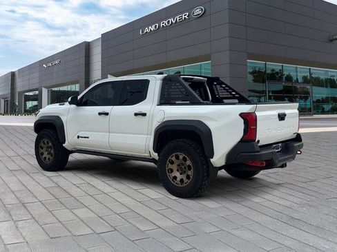 Used 2024 Toyota Tacoma 4x4 Double Cab Hybrid image 3