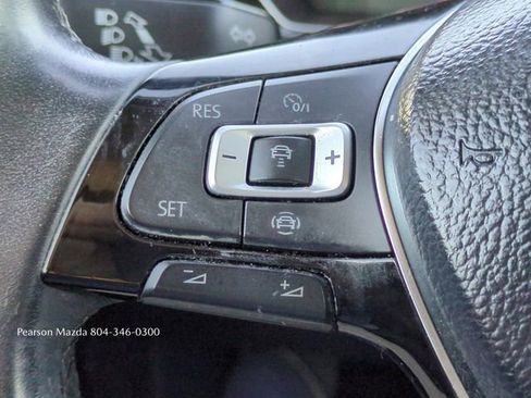 Used 2019 Volkswagen Jetta SEL image 25