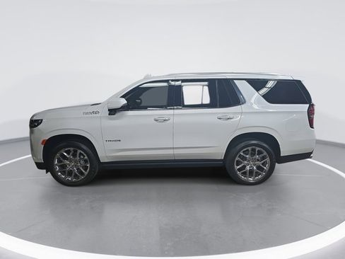 Used 2024 Chevrolet Tahoe High Country image 4