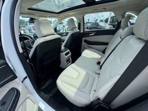 Certified 2022 Ford Edge Titanium w/ Equipment Group 301A AWD/4WD image 26