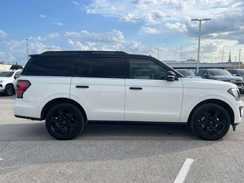 Used 2021 Ford Expedition Limited RWD image 5