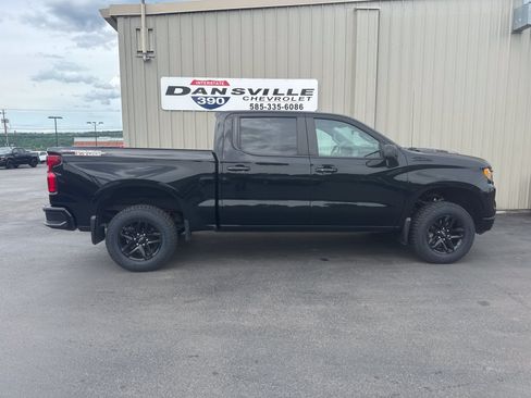 Used 2023 Chevrolet Silverado 1500 LT Trail Boss w/ Protection Package AWD/4WD image 2