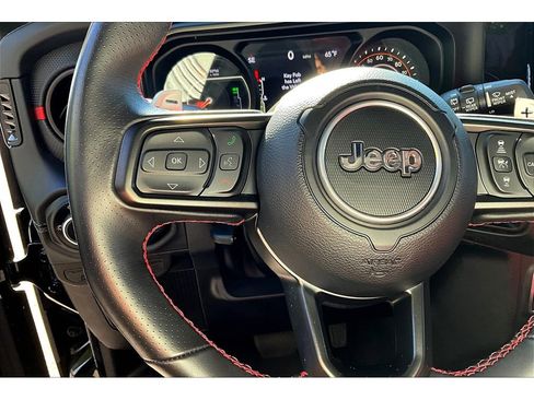 Certified 2024 Jeep Wrangler Unlimited Rubicon 392 image 25