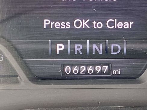 Used 2024 RAM 1500 Laramie image 22