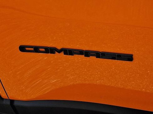 New 2026 Jeep Compass Latitude AWD/4WD image 20
