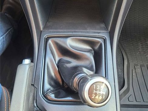 Used 2022 Subaru Crosstrek 2.0i Premium image 30