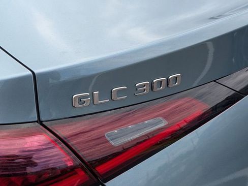 Used 2026 Mercedes-Benz GLC 300 4MATIC image 14