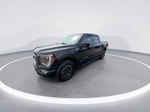 Used 2022 Ford F150 Lariat w/ Equipment Group 502A High AWD/4WD image 4