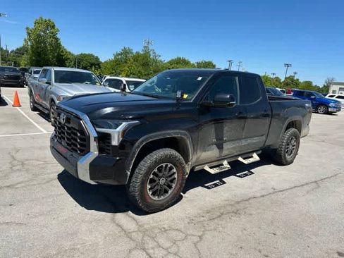 Used 2022 Toyota Tundra SR5 w/ TRD Off-Road Package AWD/4WD image 13