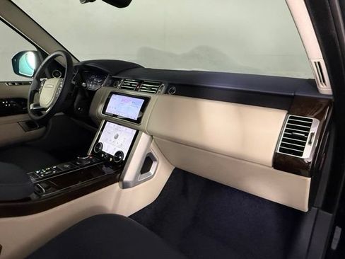 Used 2018 Land Rover Range Rover HSE AWD/4WD image 14