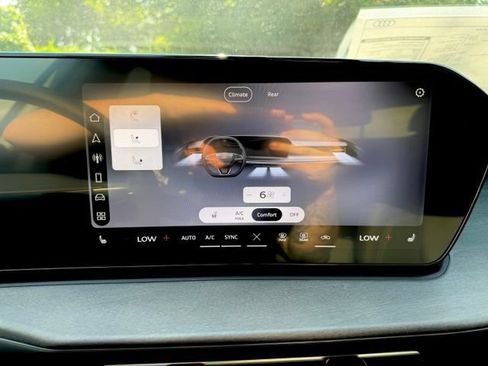 New 2026 Audi Q3 quattro 2.0T AWD/4WD image 17