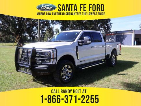 Used 2023 Ford F250 Lariat w/ Chrome Package image 1