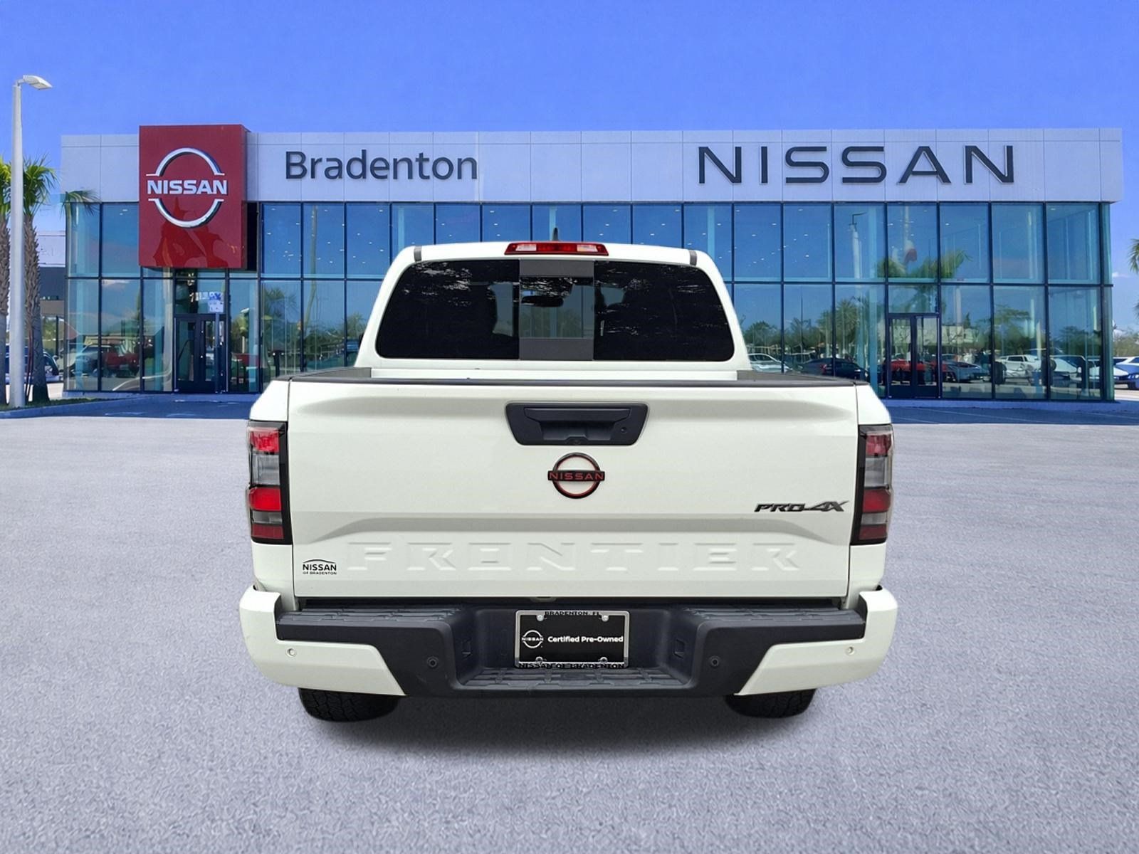 Certified 2023 Nissan Frontier PRO-4X w/ Technology Package AWD/4WD image 6