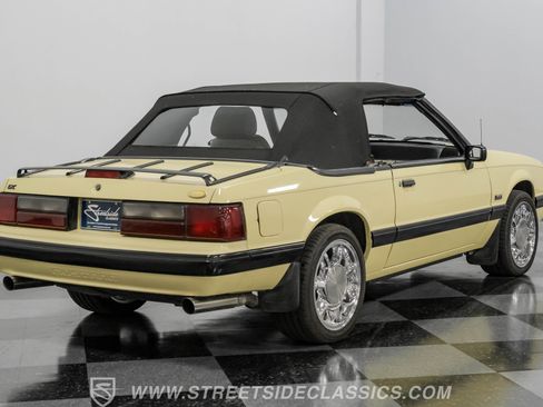 Used 1989 Ford Mustang LX image 23