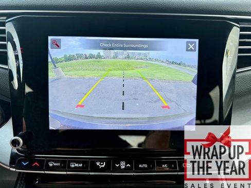 Used 2024 Jeep Wagoneer Series II image 24