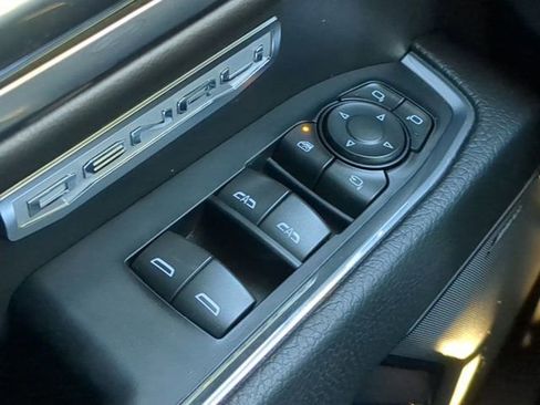 Used 2024 GMC Sierra 1500 Denali w/ Denali Reserve Package image 24