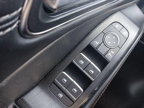 Used 2021 Nissan Rogue Platinum FWD image 26