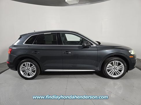 Used 2019 Audi Q5 2.0T Premium Plus w/ Premium Plus Package AWD/4WD image 7