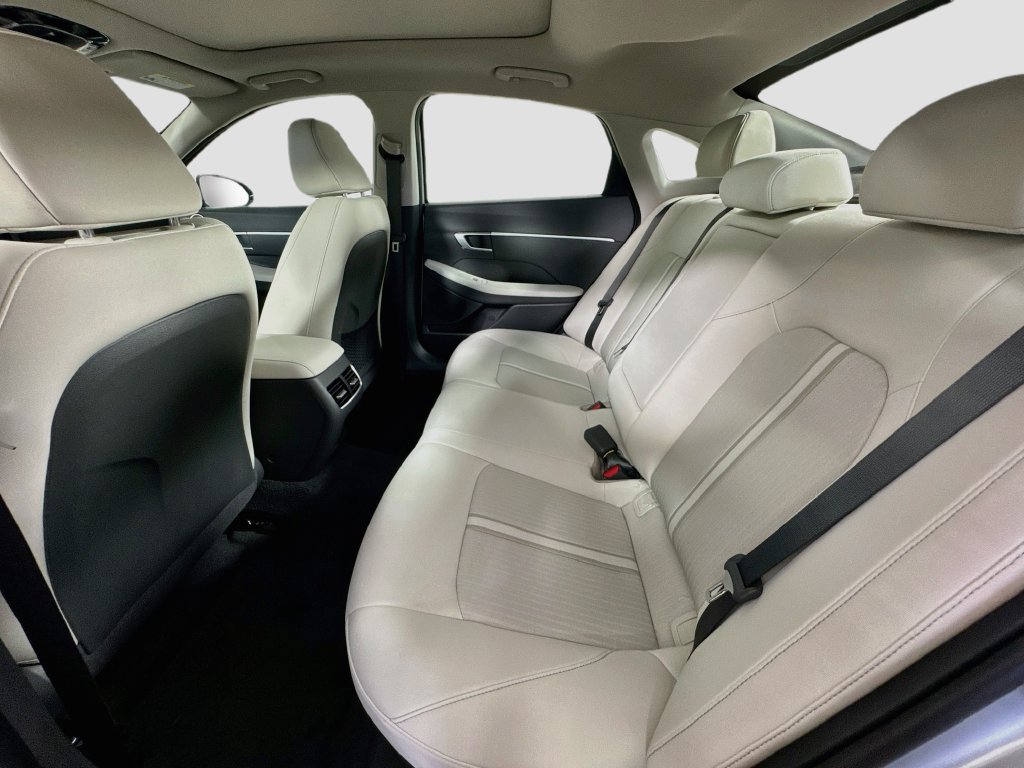New 2026 Hyundai Sonata SEL FWD image 27