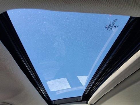 Used 2025 Honda Accord SE image 27