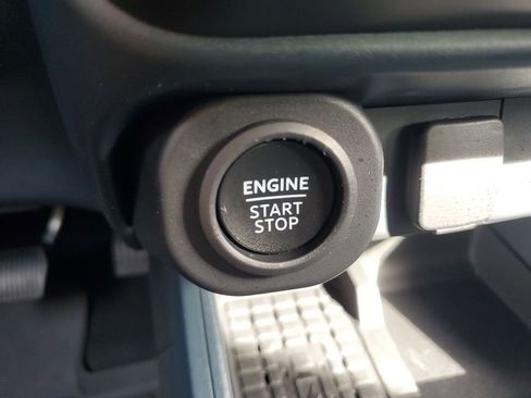 Used 2025 Ford Maverick Lobo image 39