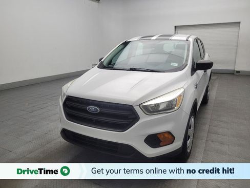 Used 2017 Ford Escape S FWD image 1