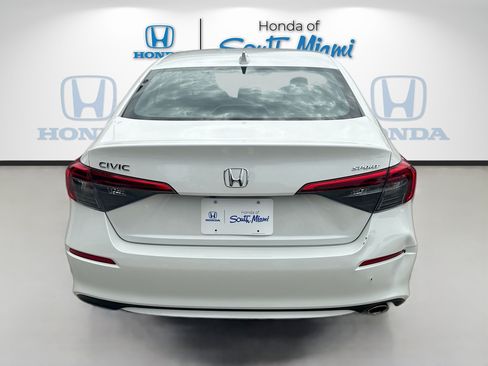 Certified 2024 Honda Civic Sport image 6