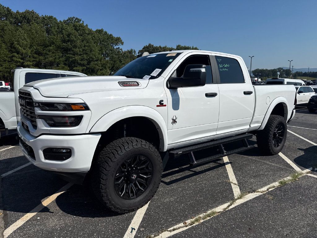 Used 2025 RAM 2500 Big Horn AWD/4WD image 9