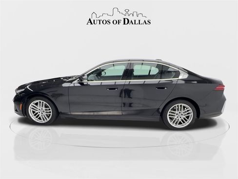 Used 2025 BMW 530i image 6