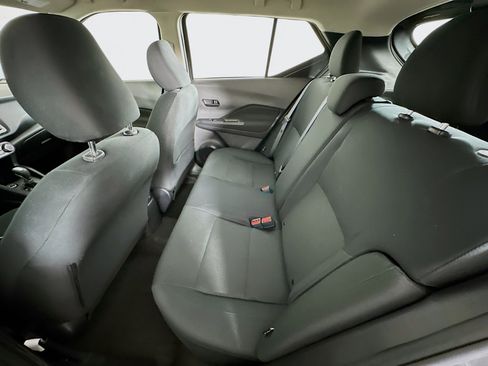 Used 2024 Nissan Kicks S image 25