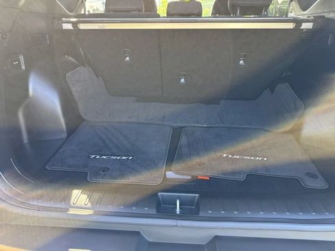 Certified 2025 Hyundai Tucson SEL AWD/4WD image 17