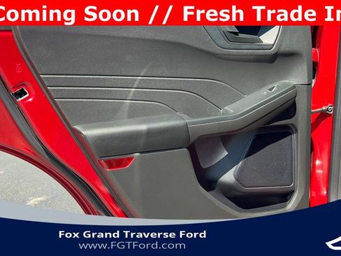 Certified 2023 Ford Escape Active AWD/4WD image 30