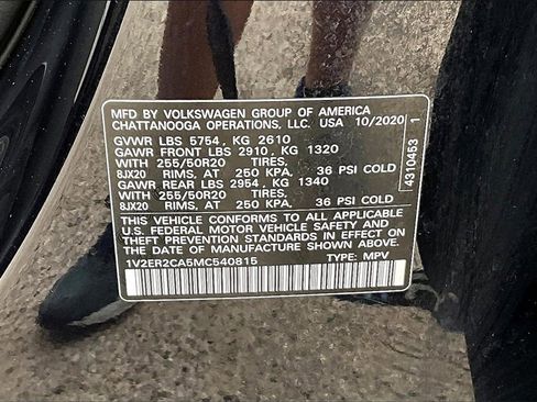 Used 2021 Volkswagen Atlas SEL image 36