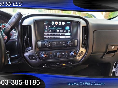 Used 2018 Chevrolet Silverado 1500 LT w/ All Star Edition AWD/4WD image 23