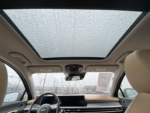 Used 2025 Hyundai Sonata Limited image 18