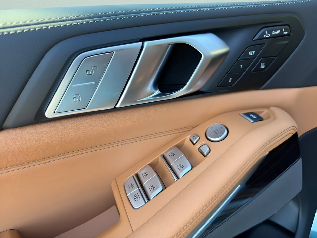 New 2027 BMW X7 xDrive40i AWD/4WD image 12