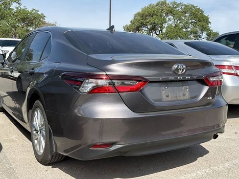 Used 2024 Toyota Camry LE w/ Convenience Package image 6